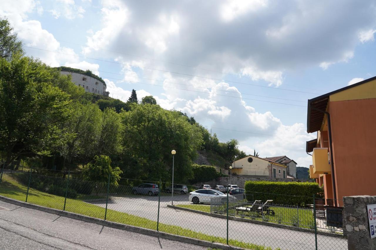 Appartamento Al Forte Rivoli Veronese Екстериор снимка
