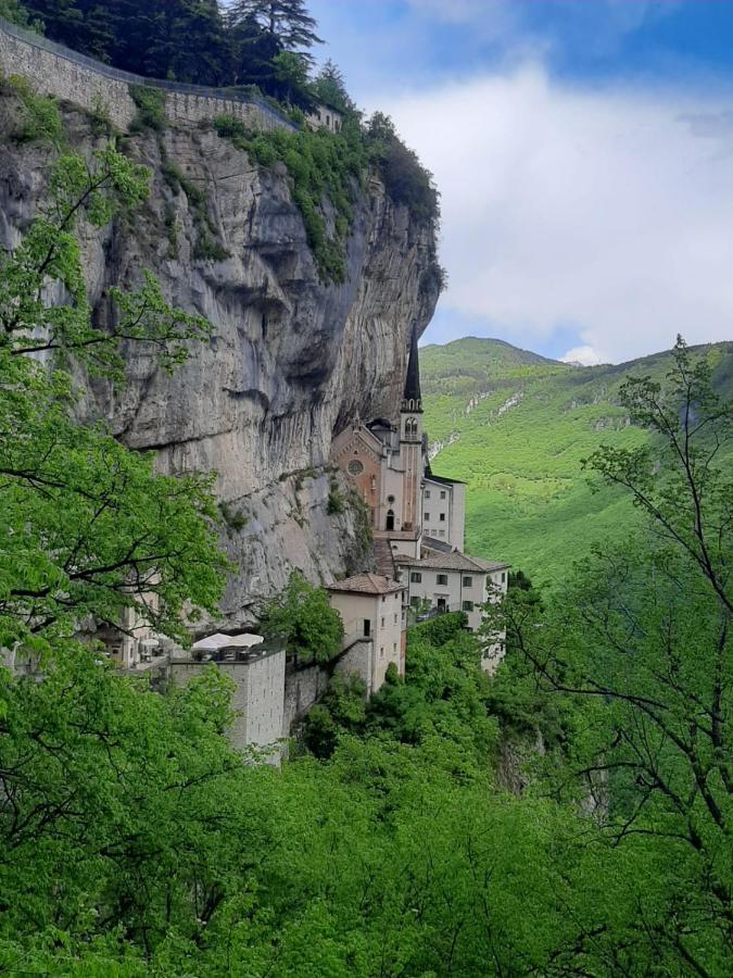 Appartamento Al Forte Rivoli Veronese Екстериор снимка